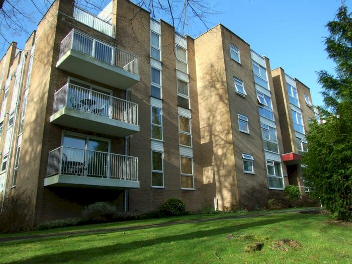 1 Bedroom Flat To Rent In Bournemouth, BH2