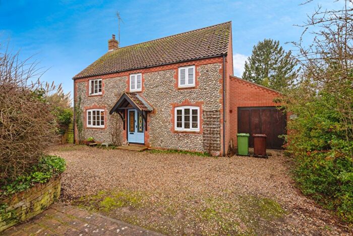 3 Bedroom Detached House For Sale In The Street, Sutton, Norwich, NR12