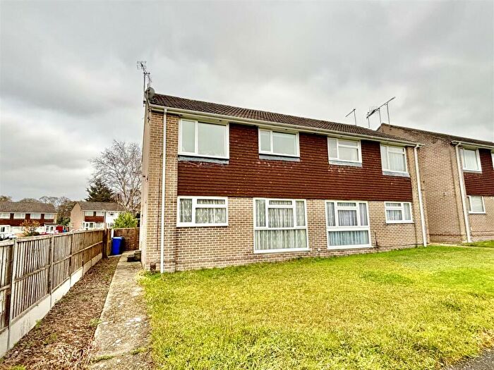 1 Bedroom Flat To Rent In Freshwater Drive, Hamworthy, Poole, BH15