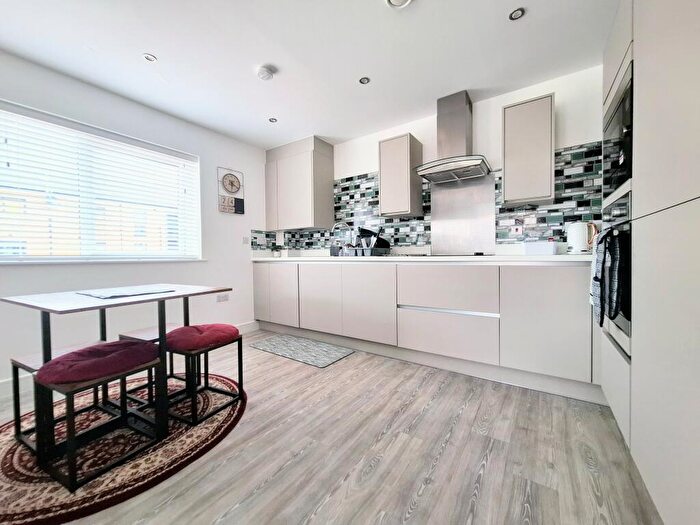 2 Bedroom Flat To Rent In Rixson Road, Ebbsfleet, DA10