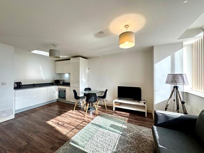 1 Bedroom Apartment To Rent In Broad Street, Birmingham, B15