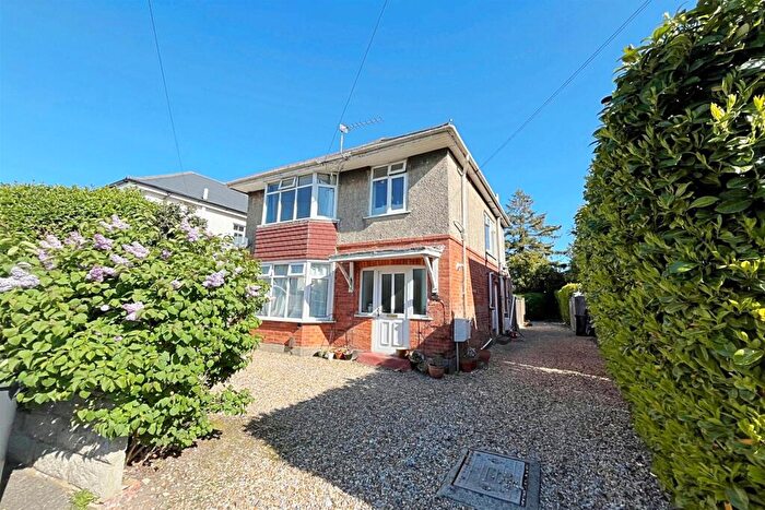 1 Bedroom Flat To Rent In Bournemouth, BH10