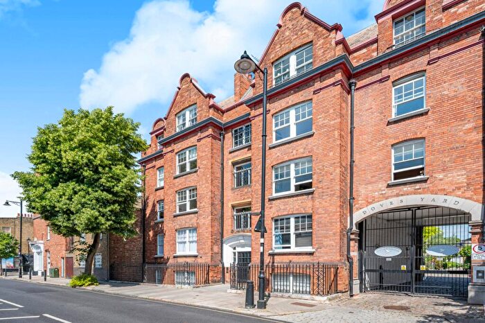 2 Bedroom Flat For Sale In Cloudesley Mansions, Cloudesley Place, N1
