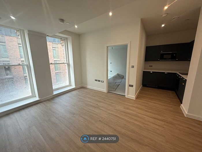 1 Bedroom Flat To Rent In Great George Street, Leeds, LS1