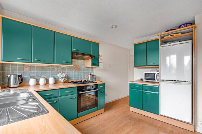 2 Bedroom Terraced House For Sale In Strafford Close, Harlington, LU5