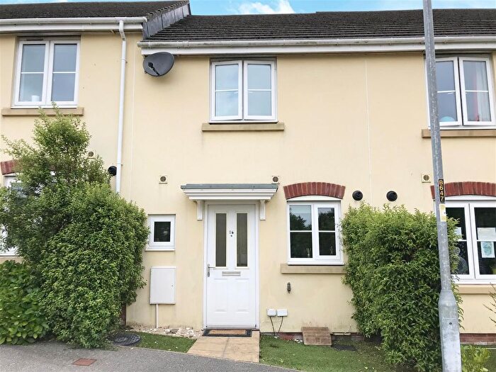 2 Bedroom Terraced House To Rent In Plover Avenue, Helston, TR13