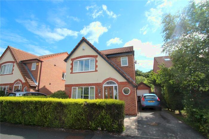 3 Bedroom Detached House To Rent In Woodlea Gardens, Meanwood LS6