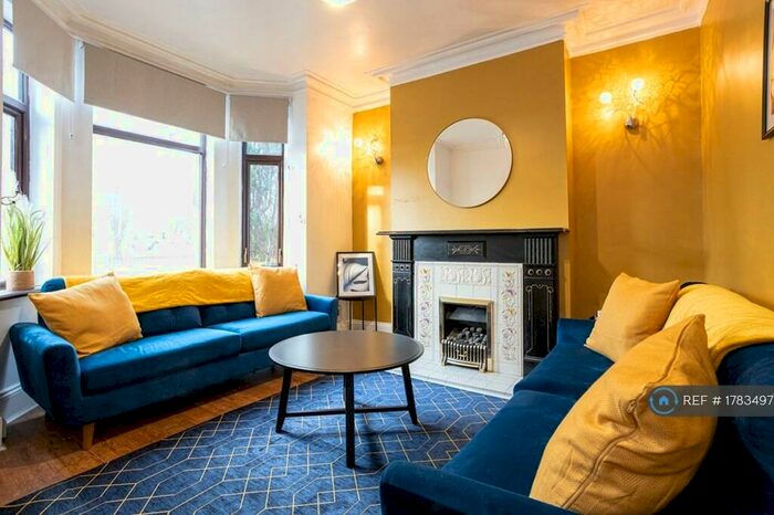 2 Bedroom Terraced House To Rent In Albert Park Road, Salford, M7