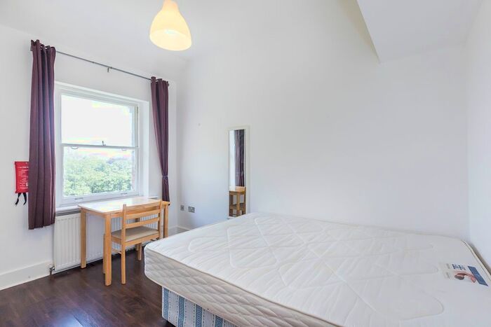 Studio To Rent In Carleton Road, Islington, N7