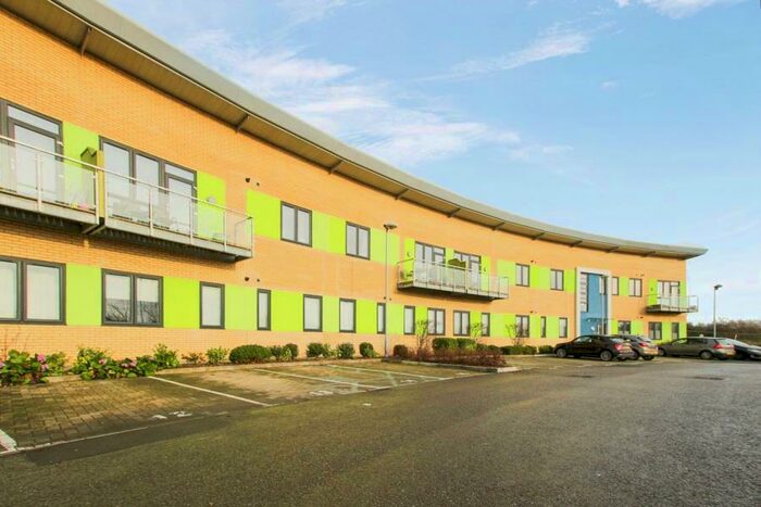 2 Bedroom Apartment To Rent In Harbour Crescent - Portishead, BS20