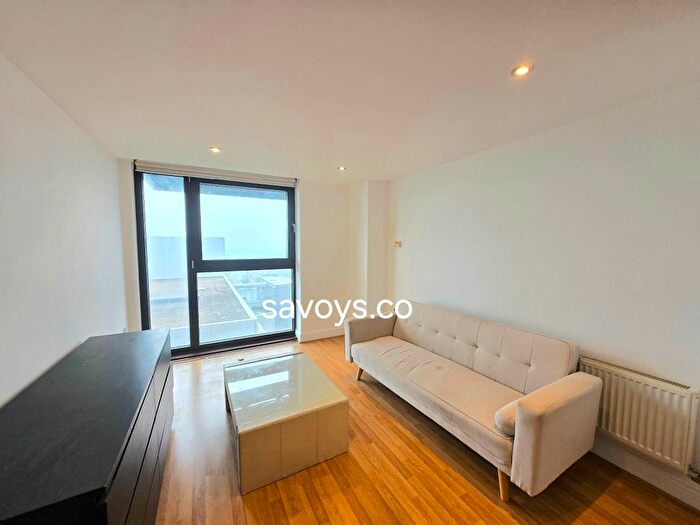 1 Bedroom Flat To Rent In Kingsway, Finchley, N12