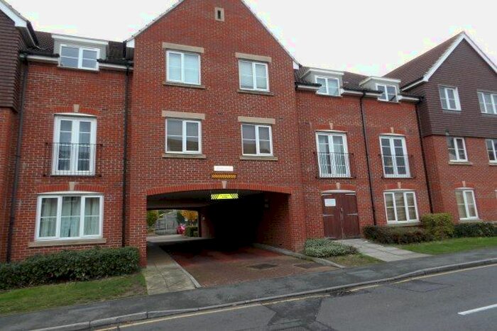 2 Bedroom Property To Rent In Orchard Street, Gillingham, ME8