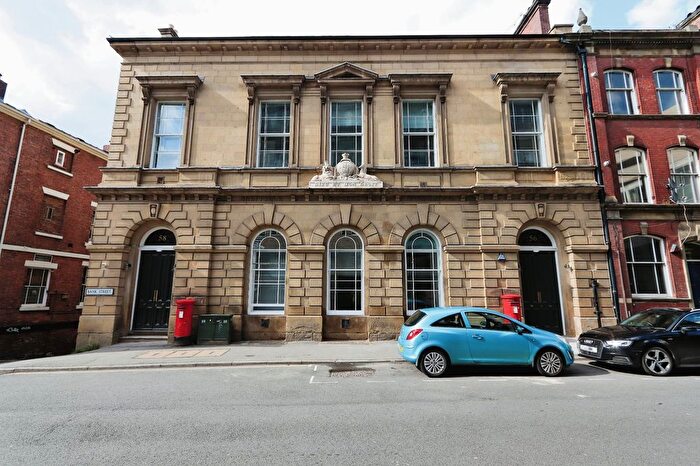 2 Bedroom Flat For Sale In Bank Street, Sheffield, South Yorkshire, S1