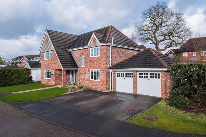 4 Bedroom Detached House For Sale In Rue De Bohars, Tarporley, CW6