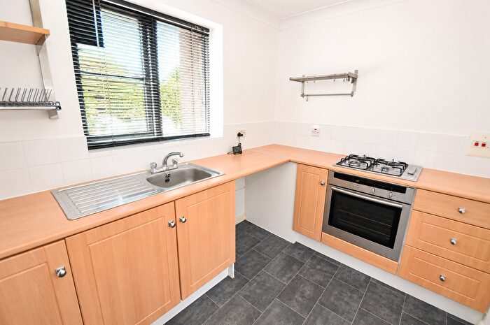 1 Bedroom Flat To Rent In Woodville Street, London, SE18