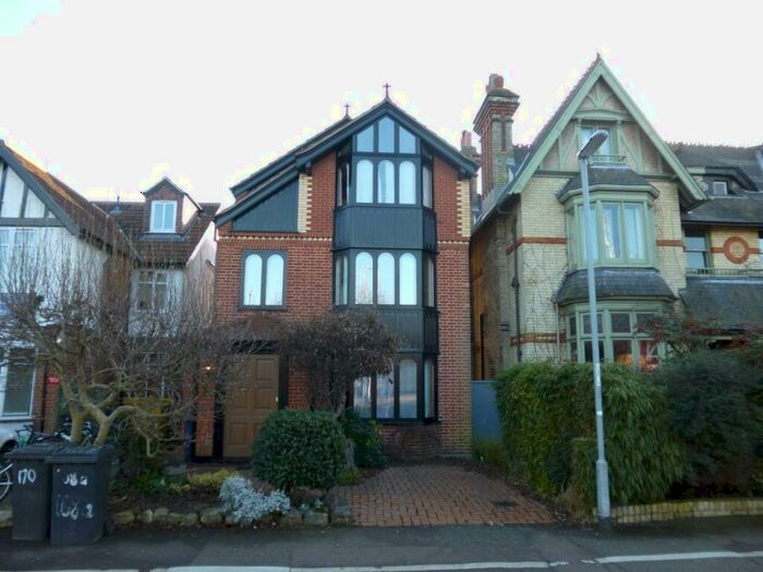 2 Bedroom Flat To Rent In Chesterton Road, Cambridge, CB4