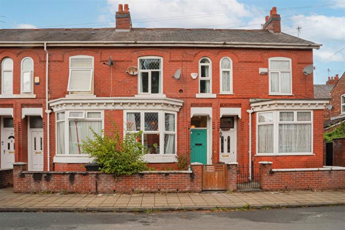 3 Bedroom Terraced House For Sale In Milner Street, Old Trafford, M16