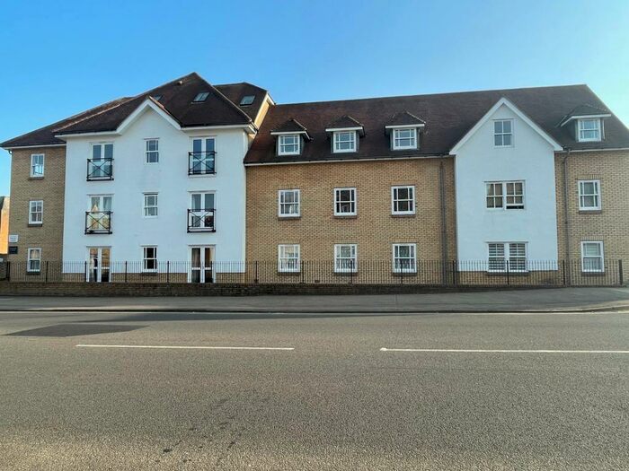 2 Bedroom Apartment To Rent In Baldock Street, Royston, SG8