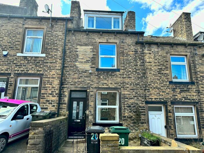 3 Bedroom Terraced House To Rent In Cliffe Terrace, Keighley, Bradford, BD21