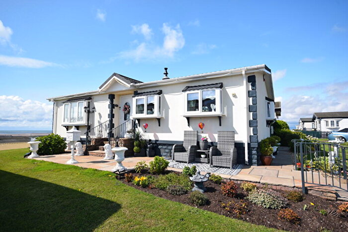 2 Bedroom Chalet For Sale In West Shore Park, Walney, Barrow-in-Furness, LA14