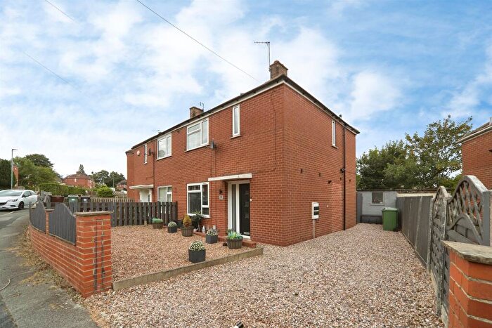 2 Bedroom Semi-Detached House For Sale In Langley Road, Bramley, Leeds, LS13