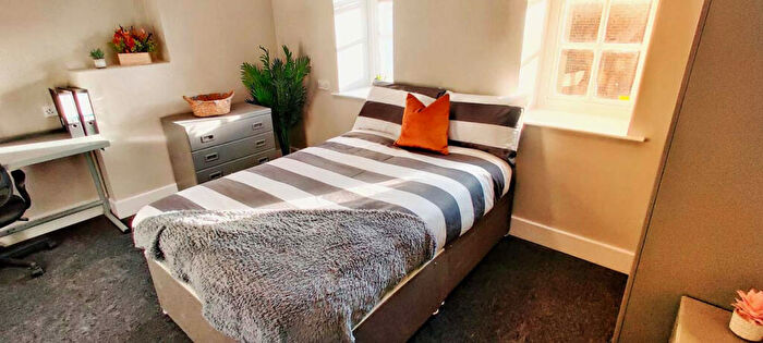 1 Bedroom Private Halls To Rent In Fenham Hall Drive, Newcastle Upon Tyne, NE4