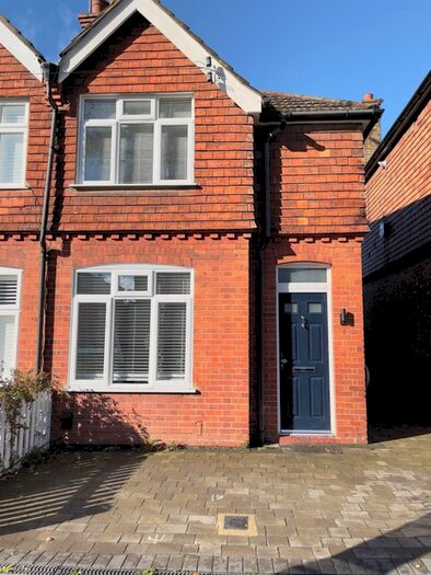 2 Bedroom Semi-Detached House To Rent In Hilliard Road, Northwood, HA6