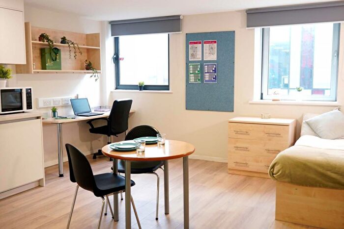 1 Bedroom Flat To Rent In Shakespeare Street, Nottingham, NG1