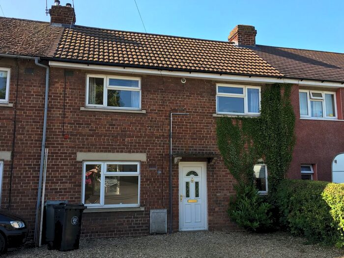 3 Bedroom Terraced House To Rent In Cornwall Road, Stamford, PE9