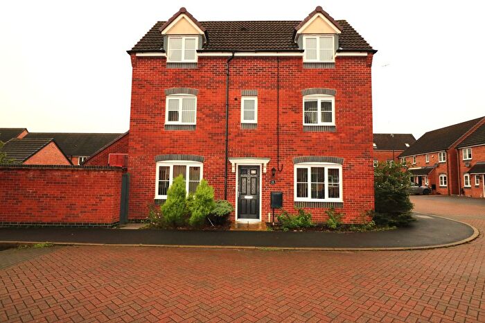 4 Bedroom Detached House To Rent In Merton Drive, Derby, DE22