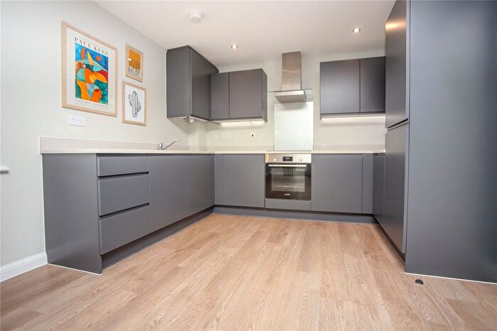 2 Bedroom Flat To Rent In Ridge Close, Cheltenham, Gloucestershire, GL52