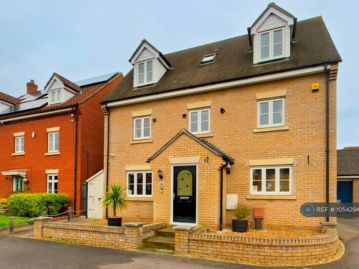 5 Bedroom Detached House To Rent In Hartree Way, Ipswich, IP5