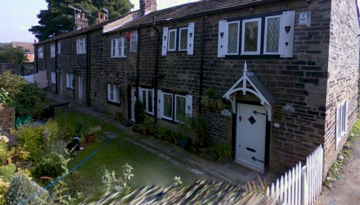 2 Bedroom House To Rent In Laburnum Place, Apperley Bridge, Bradford, BD10