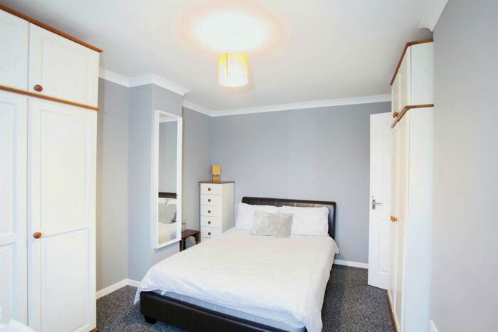 5 Bedroom Semi-Detached House For Sale In St. James Close, Maesycwmmer, Hengoed, CF82