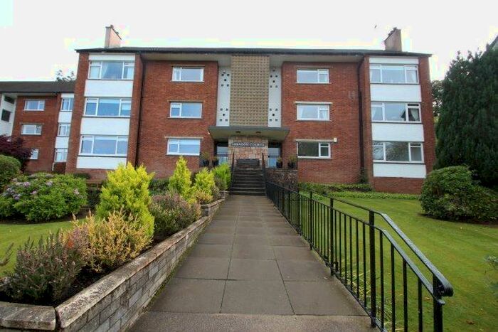 2 Bedroom Flat To Rent In Herndon Court, Glasgow, G77