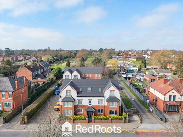 2 Bedroom Penthouse For Sale In Regent Court, Station Road, Bawtry, Doncaster, South Yorkshire, DN10