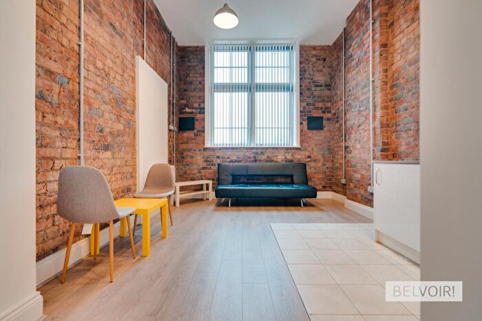 1 Bedroom Flat To Rent In Crocketts Lane, Smethwick, B66