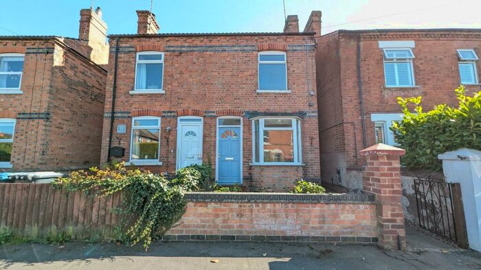 2 Bedroom Semi-Detached House To Rent In Victoria Street, Radcliffe-on-Trent, NG12
