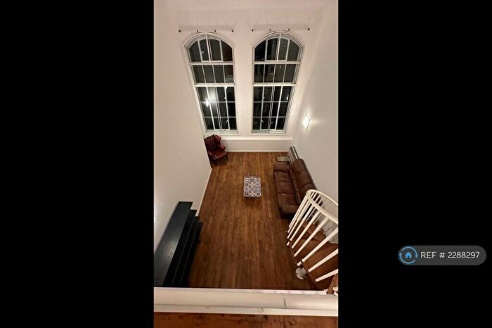 1 Bedroom Flat To Rent In Lexington Building, London, E3