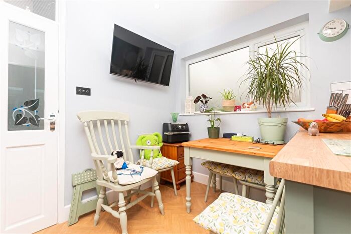 2 Bedroom Semi-Detached Bungalow For Sale In Multon Road, West Kingsdown, Sevenoaks, Kent, TN15