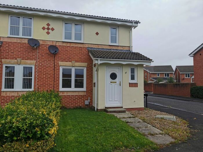 3 Bedroom Semi-Detached House To Rent In Woodlea, Forest Hall, Newcastle Upon Tyne, NE12