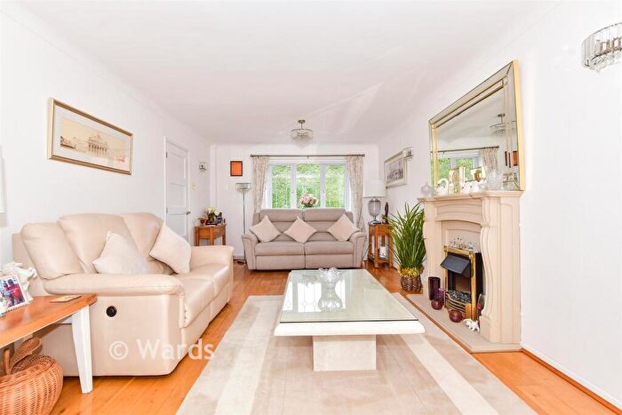 4 Bedroom Detached House For Sale In Hillden Shaw, Loose, Maidstone, Kent, ME15