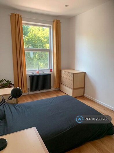 1 Bedroom Flat To Rent In Caledonian Road, London, N7
