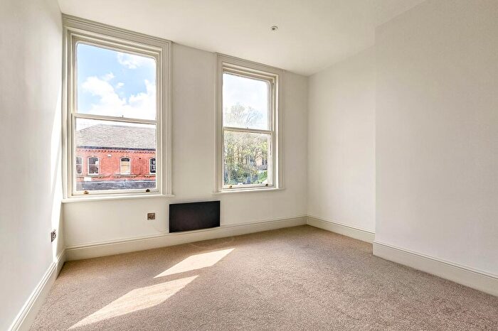 2 Bedroom Flat To Rent In Station Parade, Harrogate, HG1