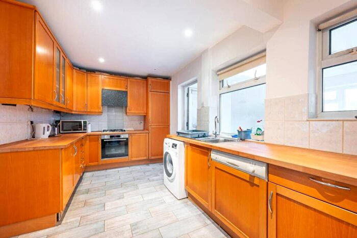 5 Bedroom Semi Detached House To Rent In Lyon Park Avenue, Wembley, Middlesex, HA0