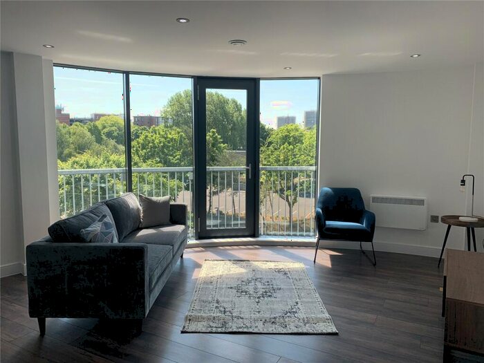 2 Bedroom Apartment To Rent In Summer Hill Street, Birmingham, West Midlands, B1