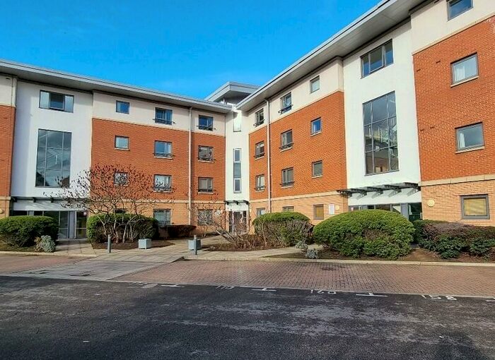 2 Bedroom Flat To Rent In West Cotton Close, Northampton, Northamptonshire., NN4