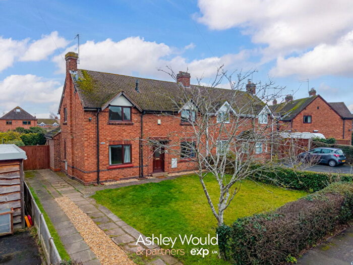 3 Bedroom Semi Detached House For Sale In Beeston Road, Cookley, Kidderminster, DY10