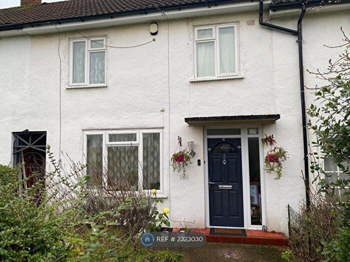 2 Bedroom Terraced House To Rent In Carmelite Close, Harrow, HA3