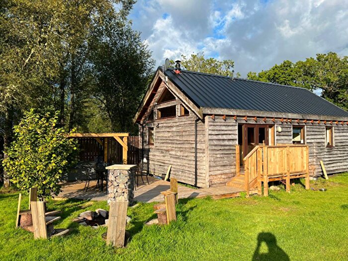 3 Bedroom Mobile/park Home For Sale In Dalavich, Taynuilt, PA35